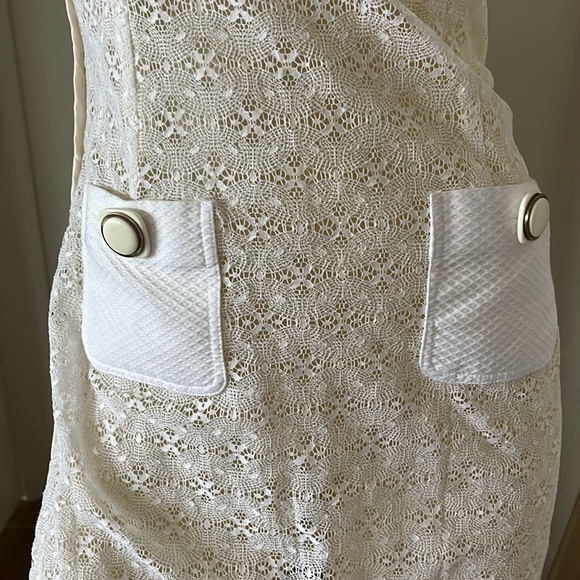 Stunning Dolce & Gabanna Sheer Lace Dress - Picture 2 of 10